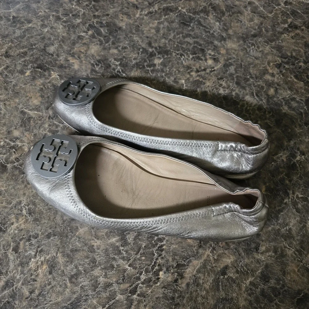 Tory Burch Minnie‎ Ballet Flat Leather Metallic Silver US 9